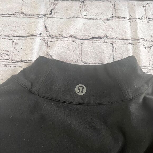 Lululemon Mens Black Full Zip Lightweight Jacket Size M Pockets Logo - Picture 5 of 5